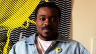 Le Congolais Israël Nzila remporte le Prix Théâtre RFI 2025 avec «Clipping», les voix d'une survivante